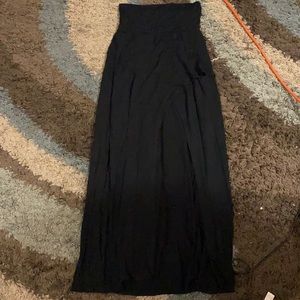 Maxi skirt with slit 💃🏽